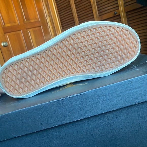 Vans Classic Gray Suede Sneakers - Picture 5 of 5